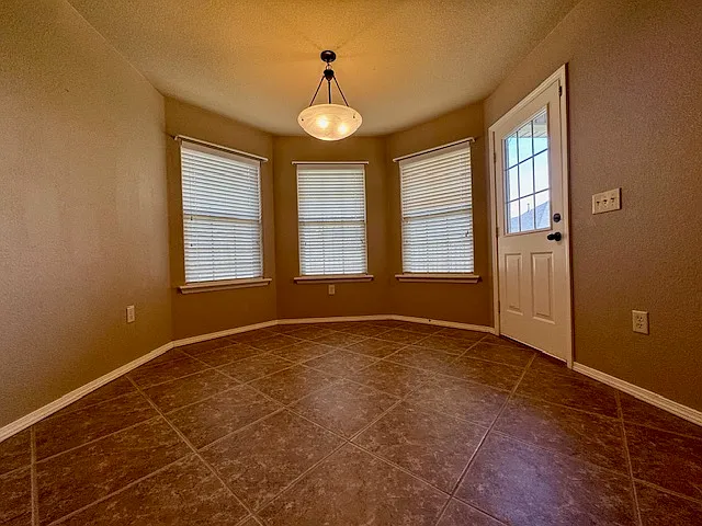 800 Venice St — Photo 13