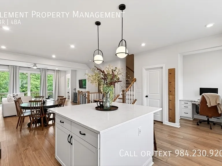 4730 Cypress Tree Ln #1 — Photo 7
