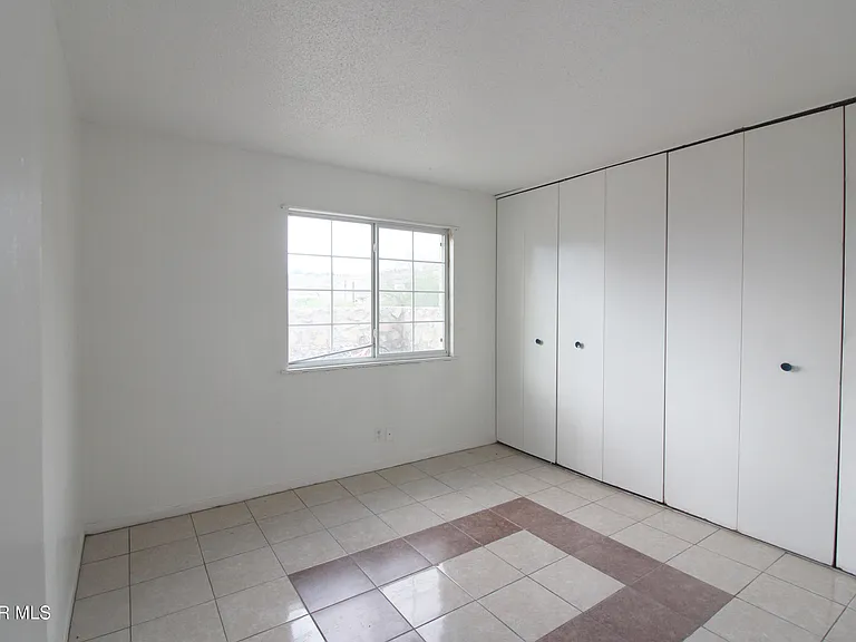 5200 Carousel Dr #2 — Photo 11