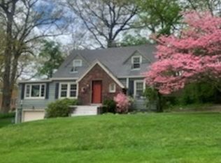 2019 11th Street Pl, East Moline, IL 61244