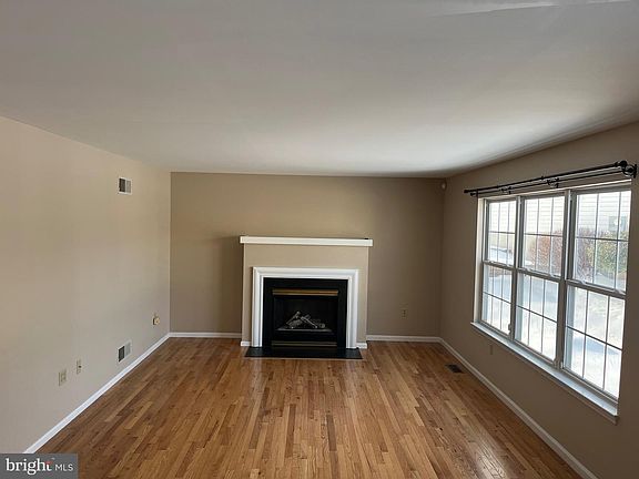 2nd image of 2400 John Henry Dr