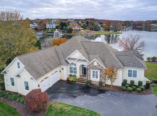 1150 Boardwalk Dr, Moneta, VA 24121