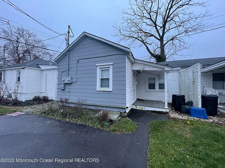 92.5 Poplar Ave — Photo 1