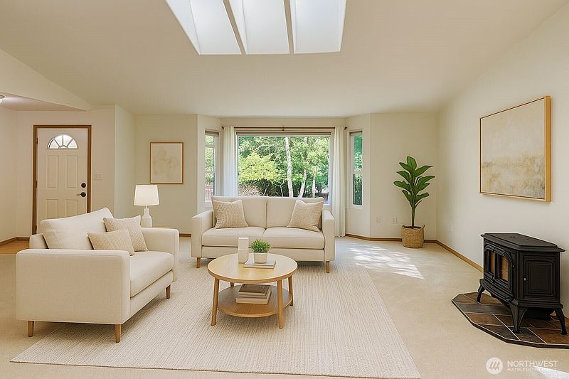 2nd image of 301 Pointes Drive E