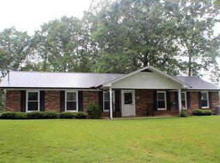 5590 Dodson Branch Rd, Cookeville, TN 38501