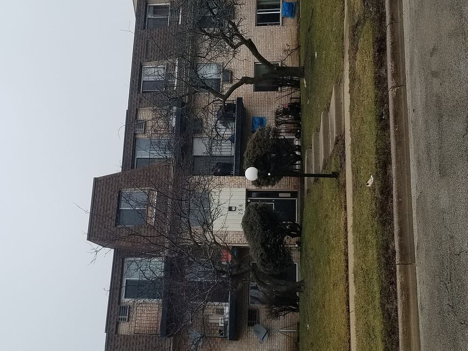 1st image of 256 Shorewood Dr