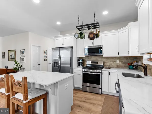 614 Greenbriar Path, Cochranville, PA 19330