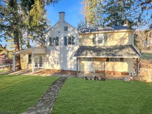 464 Buckhorn Dr, White Twp., NJ 07823