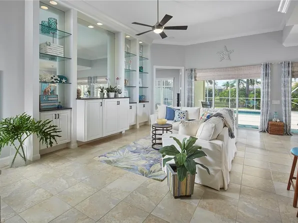 7998 Valentina CT, NAPLES, FL 34114