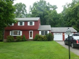 90 Longview Rd, Monroe, CT 06468