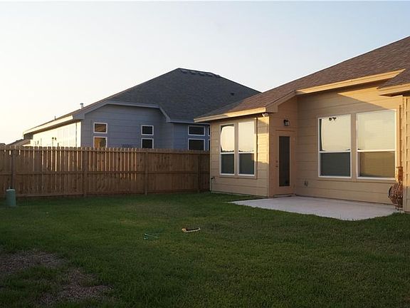 3rd image of 8025 Pavo Real St