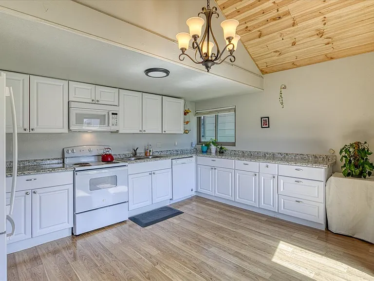43 Scratch Ct — Photo 4