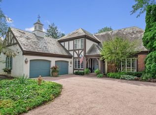 1602 Burr Ridge Club Dr, Burr Ridge, IL 60527