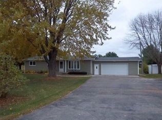 N4347 Mohr Rd, Fall River, WI 53932
