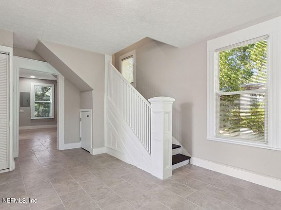 3rd image of 1322 W 23RD Street
