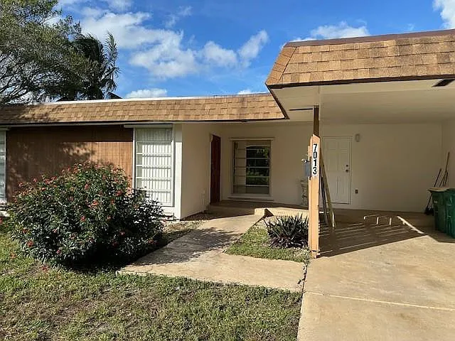 2 bed, 2.0 bath, 1684 sqft, $2,300 — Photo 2
