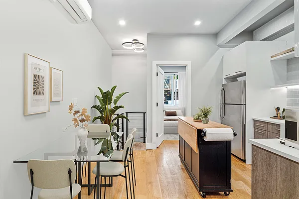 Rented by Freestone Property Group | media 1