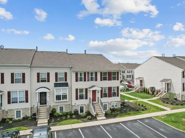 7019 Pleasant Colony Way #15, New Albany, OH 43054