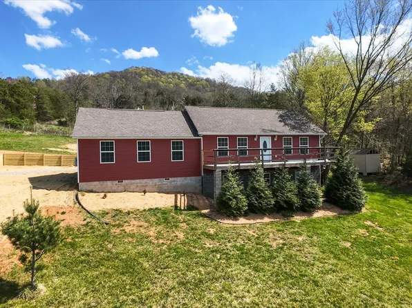 878 Little Sycamore Rd, Tazewell, TN 37879