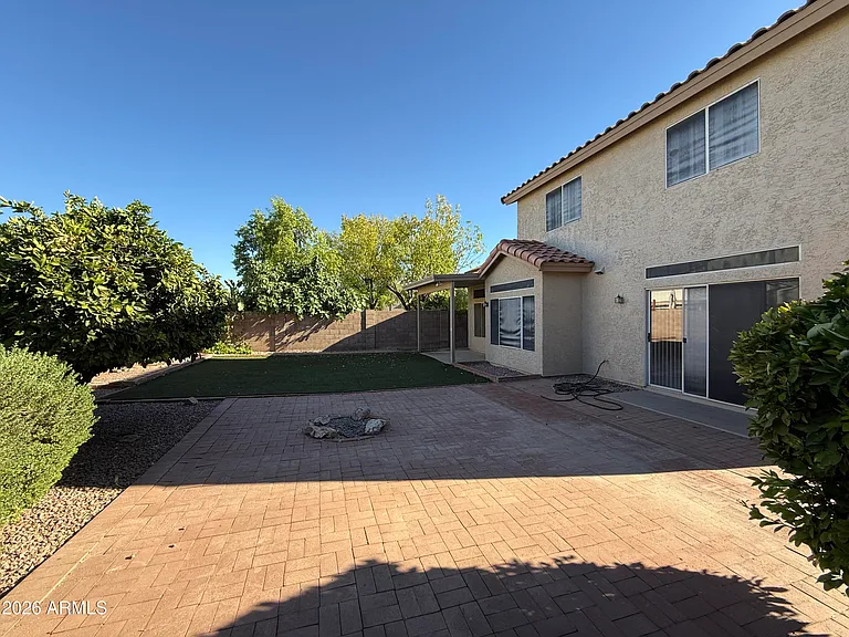 1253 N Spire Ct — Photo 40