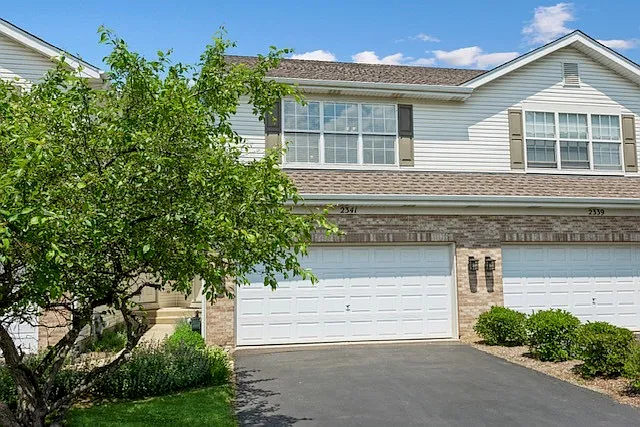 3 bed, 2.5 bath, 1668 sqft, $2,750 — Photo 1