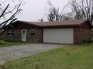 1806 S West End St, Springdale, AR 72764