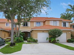 3163 Osprey Ln, West Palm Beach, FL 33411