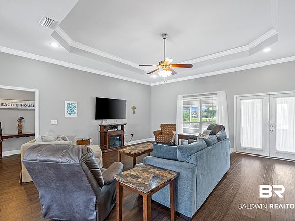 4th image of 612 Parish Lakes Dr