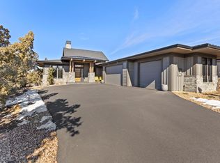 15501 SW Wooden Trestle Ln, Powell Butte, OR 97753