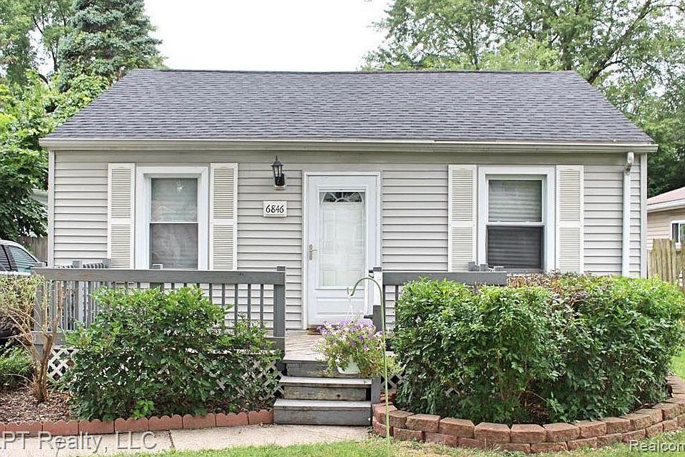 1st image of 6846 Wilkie St