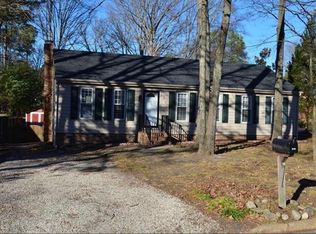 8990 Becton Rd, Glen Allen, VA 23060