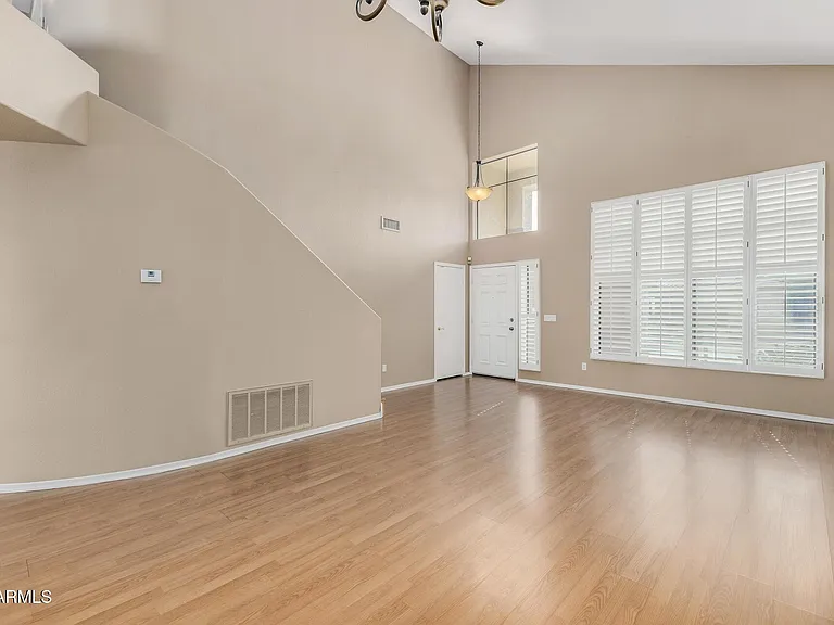 4334 E Anderson Dr — Photo 10