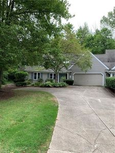 240 Pheasant Run Dr #240, Chagrin Falls, OH, 44022
