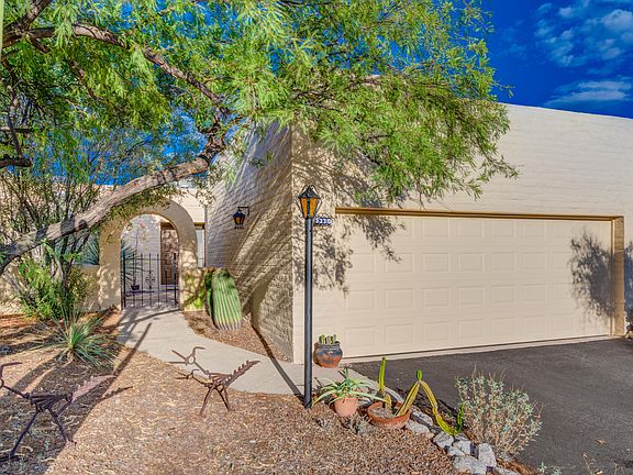 3rd image of 5330 N Camino De La Culebra