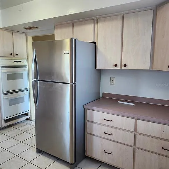 2220 Birchcrest Blvd — Photo 6