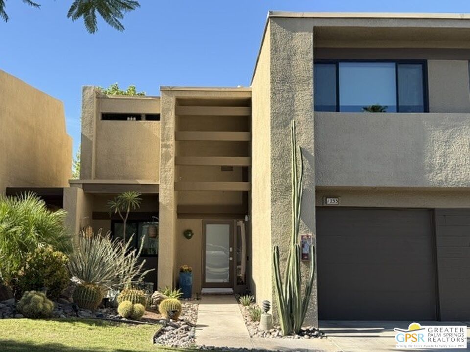 1st image of 1233 Tiffany Cir S