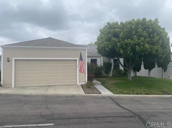 4462 Garnet Ln, Oceanside, CA 92056