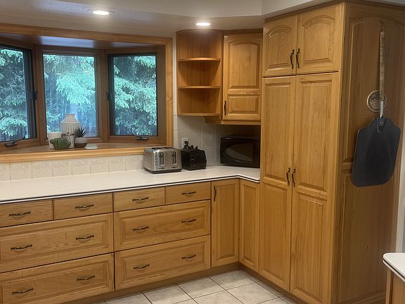 Pantry and extra cupboard space