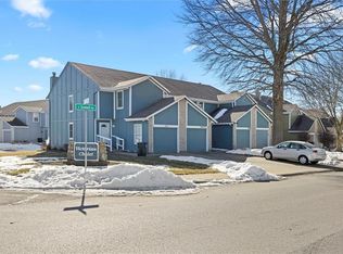 16609 E Gudgell Rd APT C, Independence, MO 64055