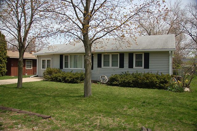 1st image of 3 Roberts St