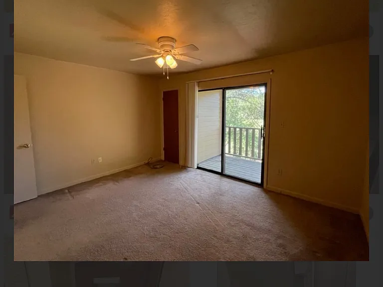 3025 NW 79th Ct — Photo 2