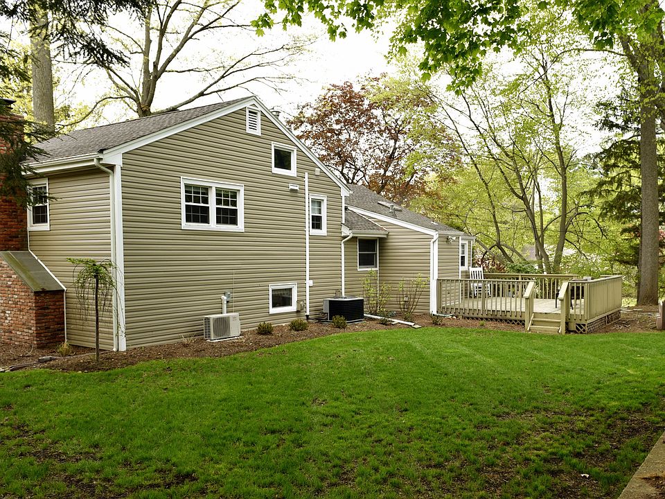 1st image of 662 Russell Snow Dr