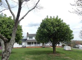137 Ivy Hill Trl, Mount Airy, NC 27030