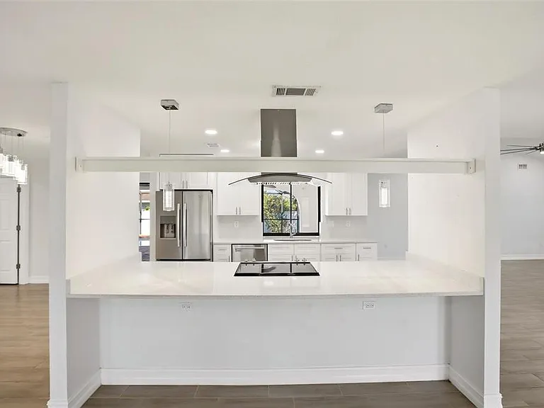176 N Waterway Dr NW — Photo 5