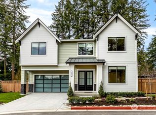 861 131st Pl NE #2, Bellevue, WA 98005