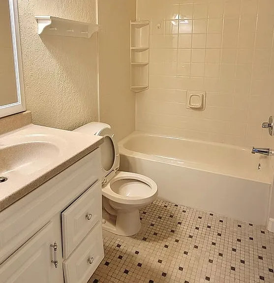 522 Woodmill Dr — Photo 17