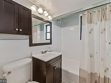 2603 39th St NW #5 — Photo 10