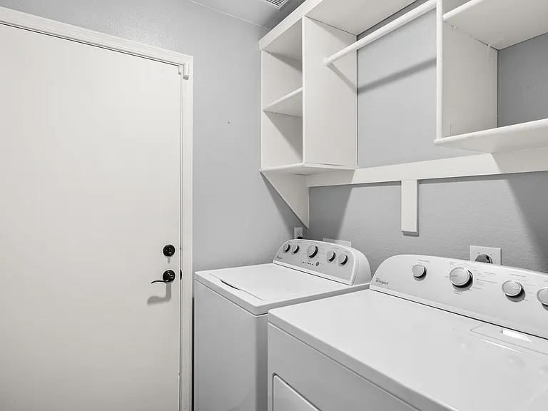 7936 W Taro Ln — Photo 27