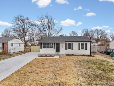 367 Peffer Ln, Fenton, MO, 63026