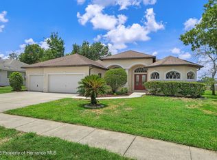 4025 Hanging Moss Loop, Spring Hill, FL 34609